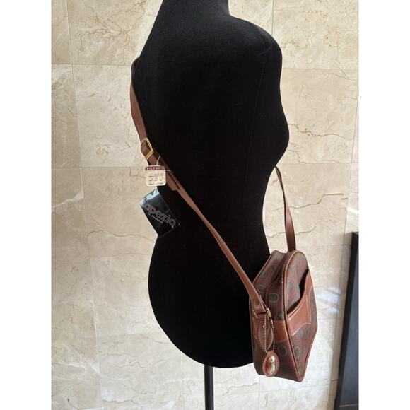 Vintage 80s Capezio Crossbody Bag – Brown Coated Canvas - Retro Mall Icon Energy - Picture 6 of 16